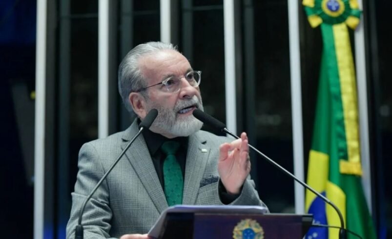 Enamed expõe “problema estrutural gravíssimo”, diz presidente do CFM