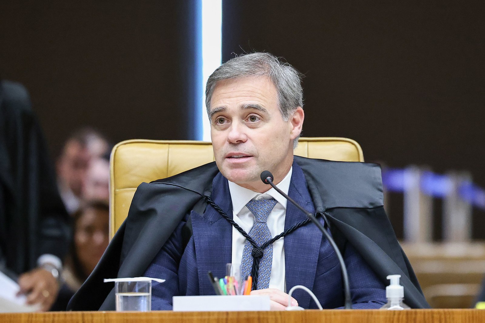 Mendonça vota para permitir veto dos pais a ensino de gênero