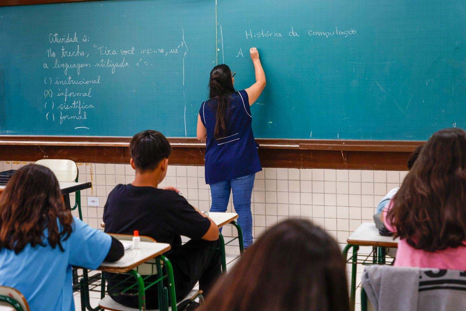 STF inclui professores temporários no piso salarial do magistério