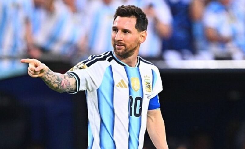 Argentinos do Athletico vão à loucura com show de Messi